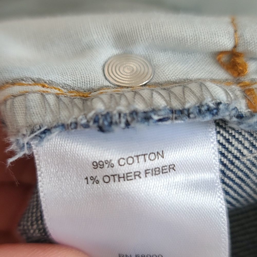 SHORTS. CHELSEA AND VIOLET  DENIM SHORTS - Picture 12 of 13